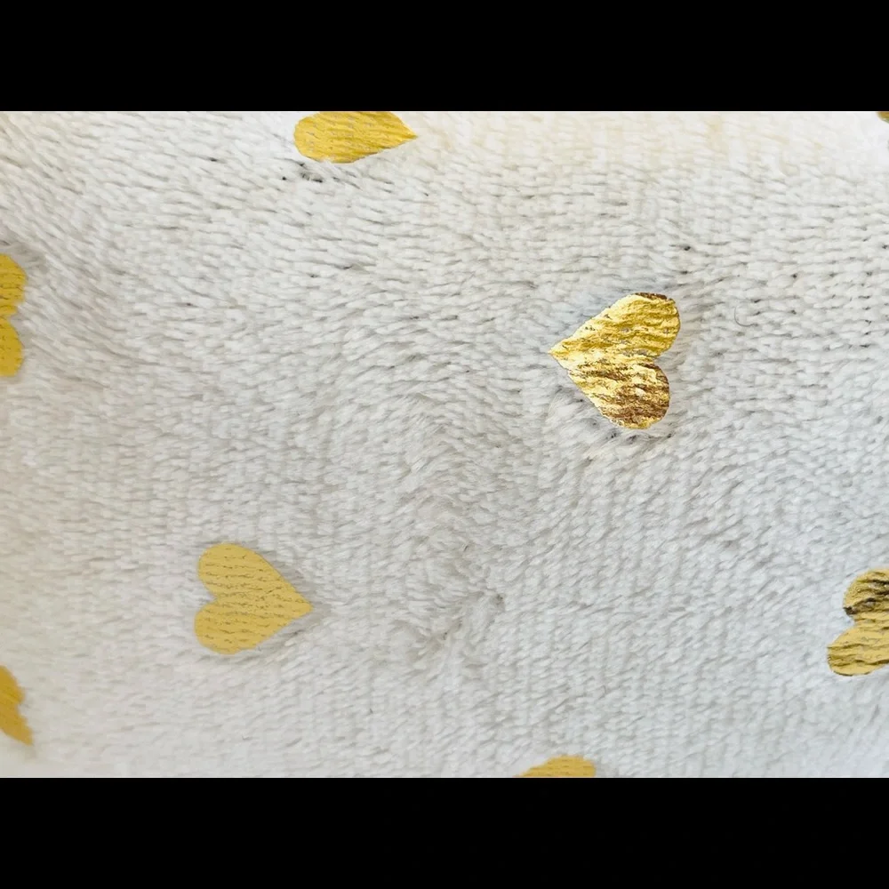 Cuddler Pet Bed w/ Metallic Gold ￼Hearts 14in x 20in Super Soft